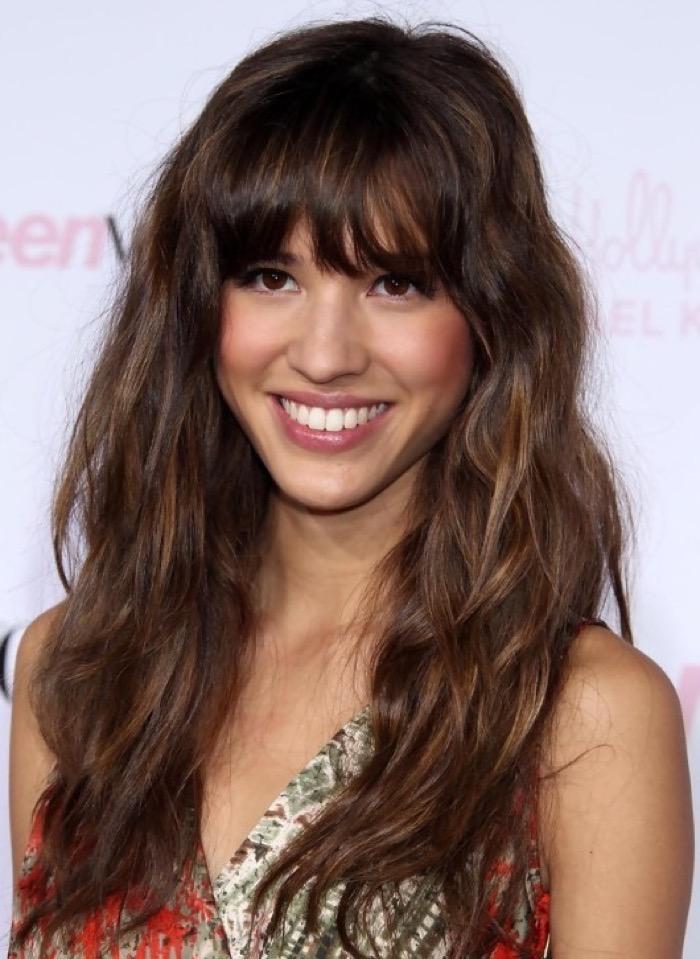 long-hairstyles-with-bangs-1-1